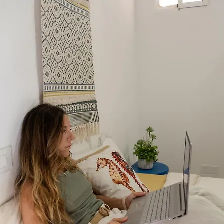 Agueita Surf بيت شباب لاس بالماس دي غران كاناريا